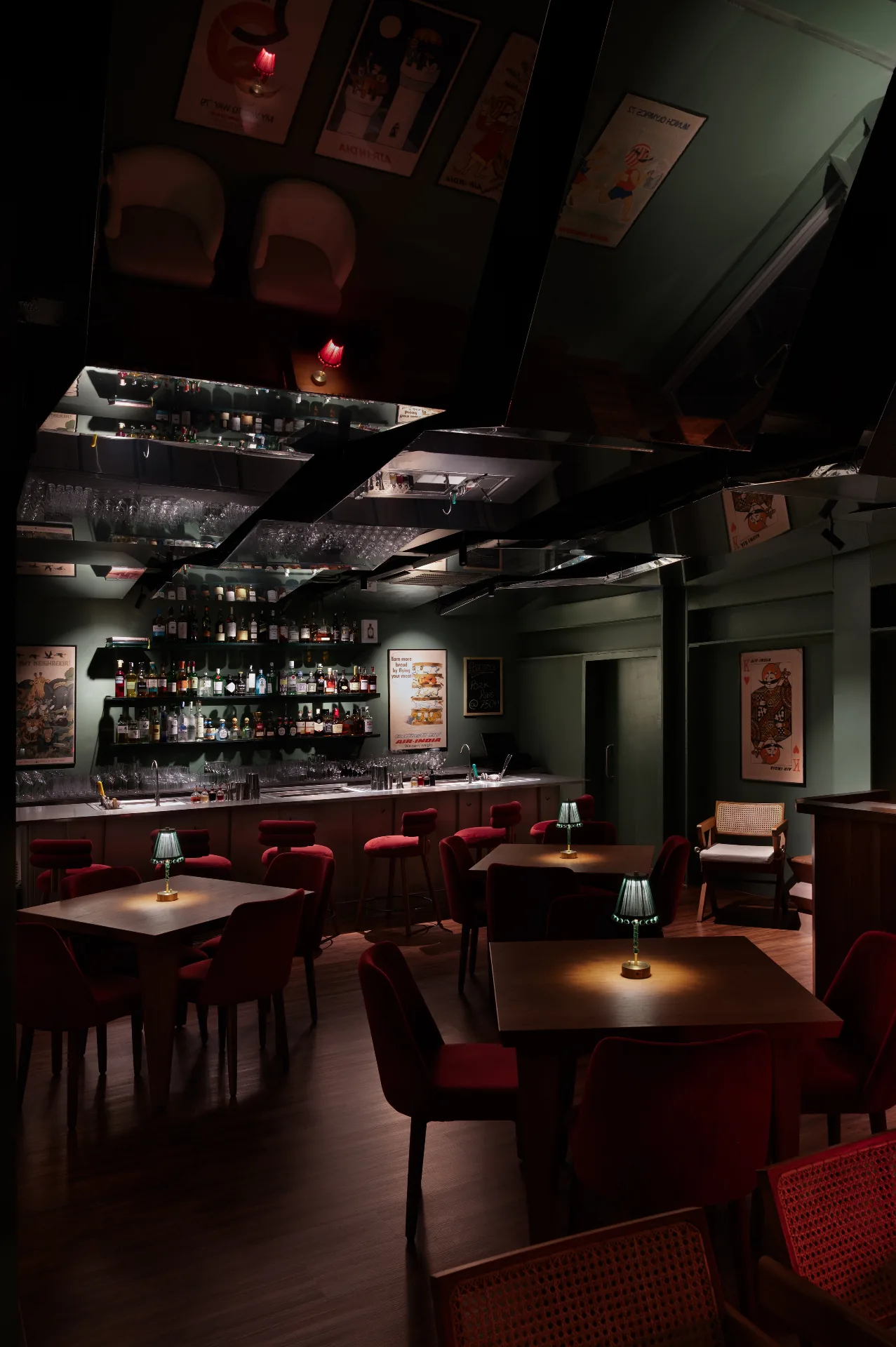 Cameo Bar, lamp-lit tables