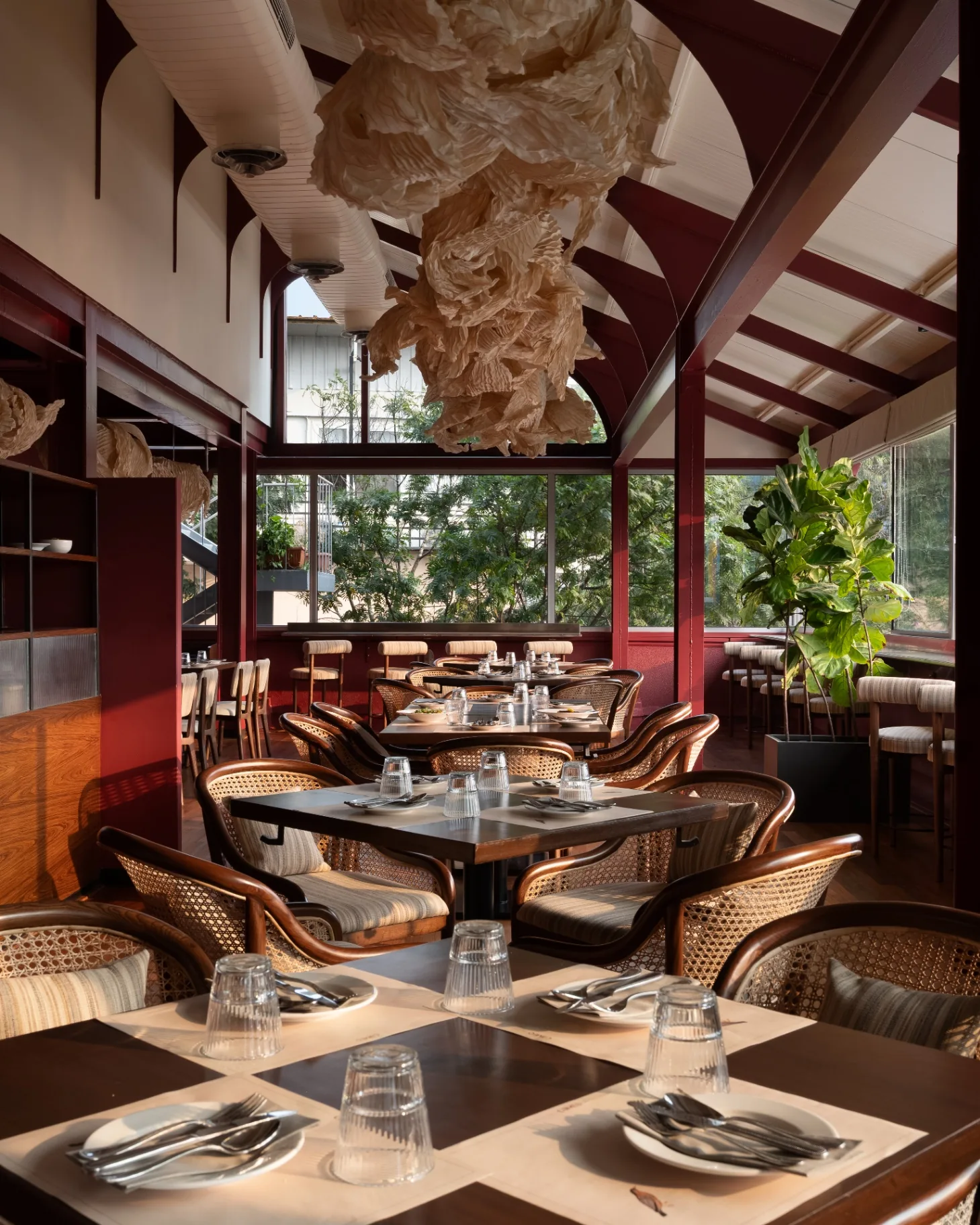 Cameo Bistro, conservatory dining with greenery