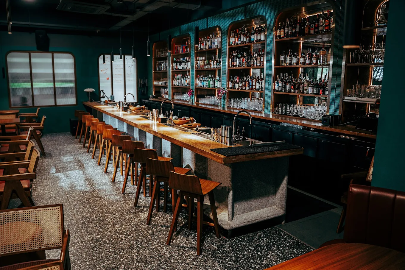 Bar Spirit Forward